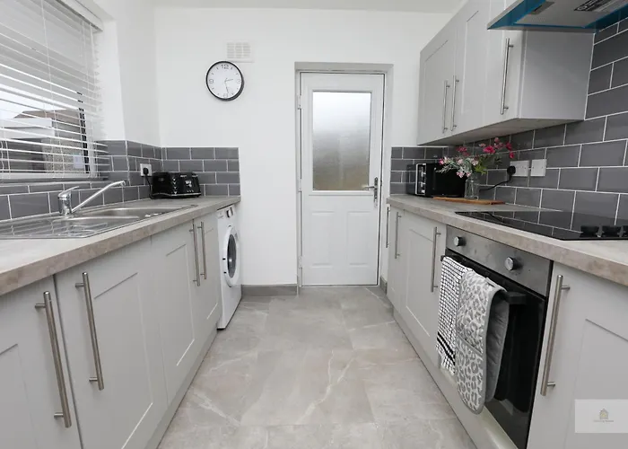 Halsnead Properties Whiston