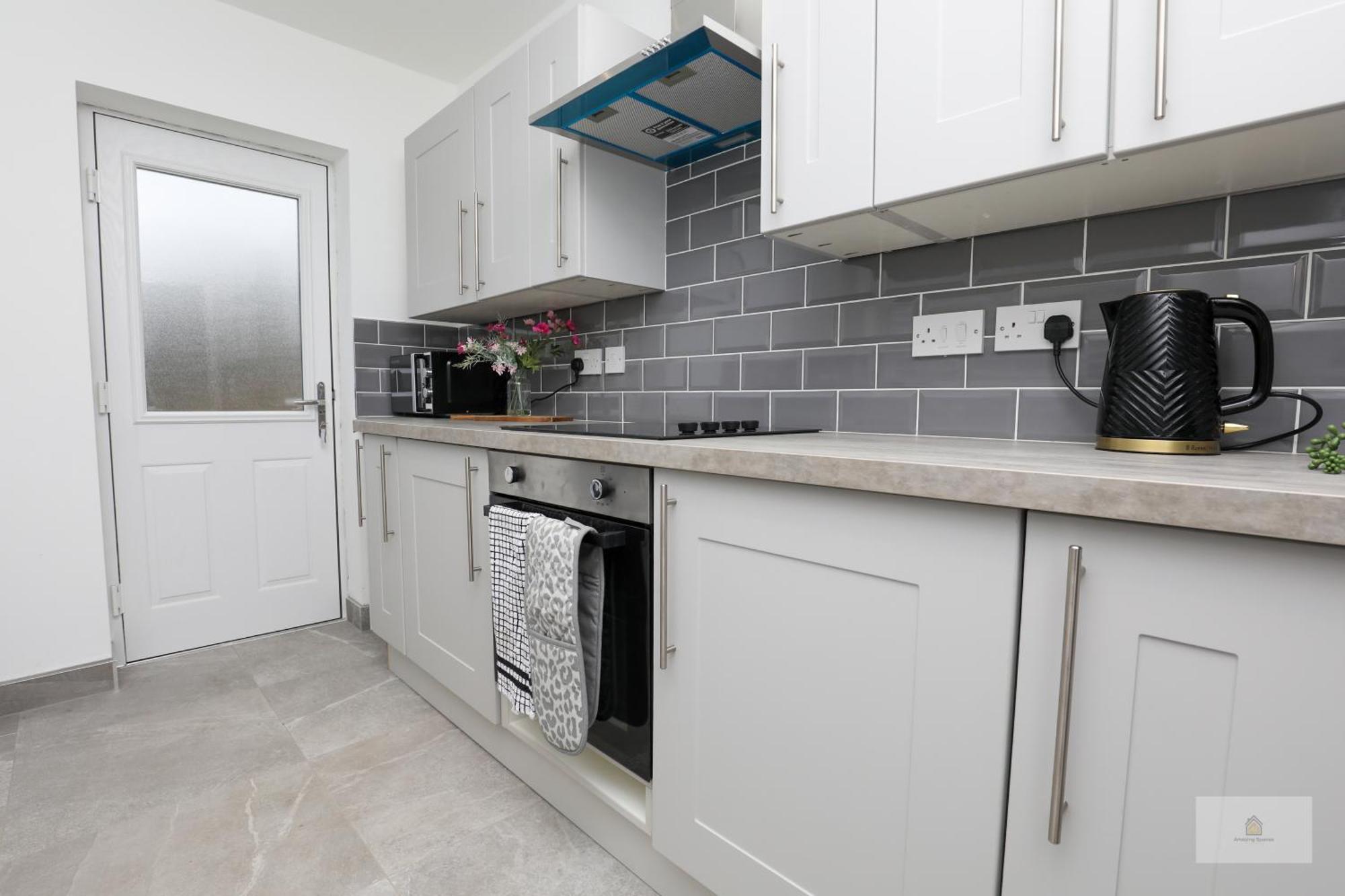 Apartment Halsnead Whiston